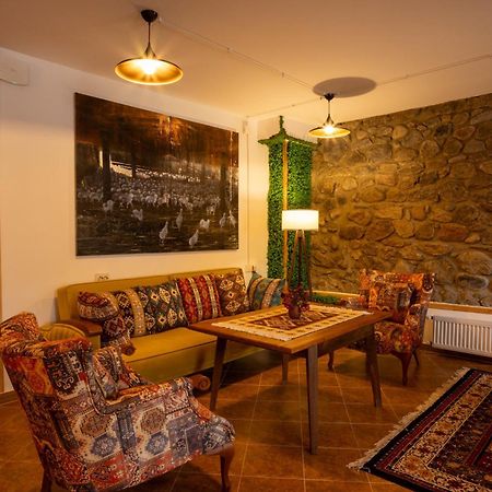 Mood Hotel Kazbegi Eksteriør bilde
