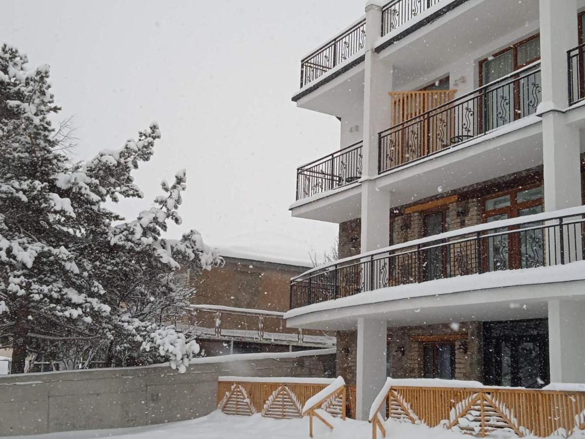 Mood Hotel Kazbegi Eksteriør bilde