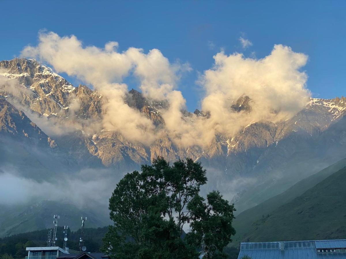 Mood Hotel Kazbegi Eksteriør bilde