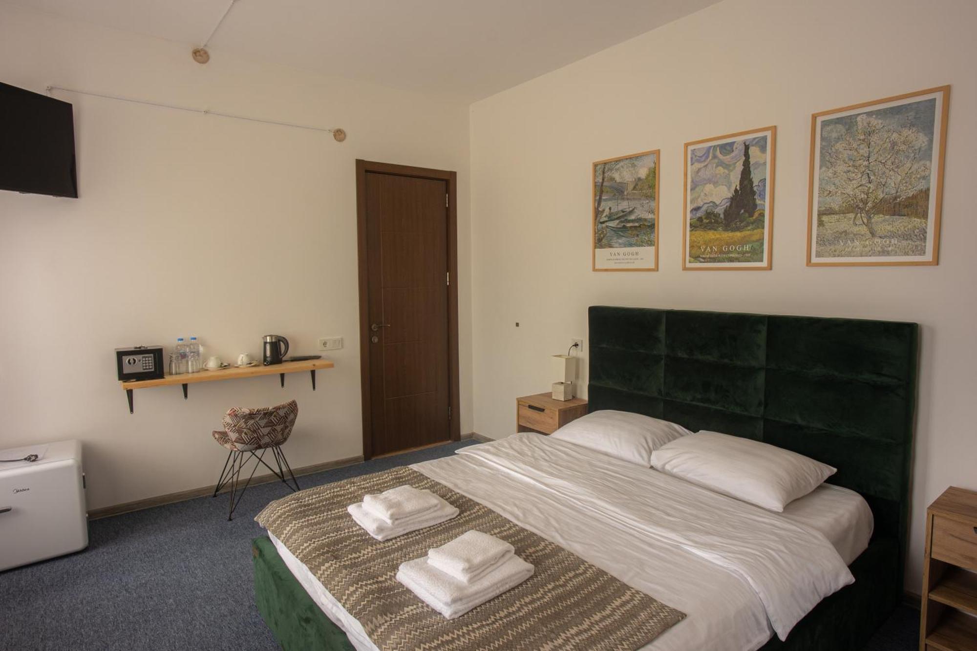 Mood Hotel Kazbegi Eksteriør bilde